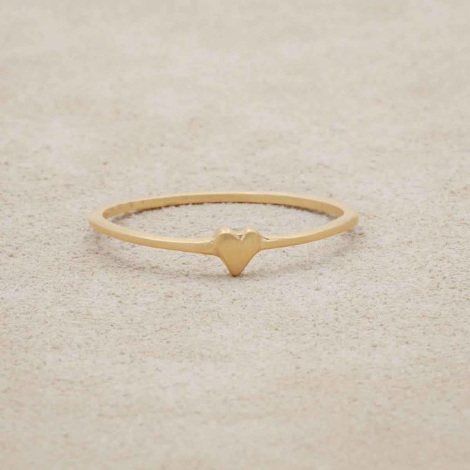 a 14k yellow gold sweet love ring - one heart