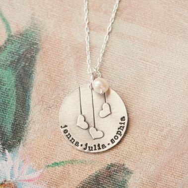 Heartstrings Necklace {Pewter}