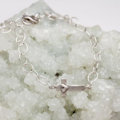 petite cross of faith bracelet {sterling silver}