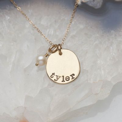 Mother’s Necklace in 14K Gold - Petite